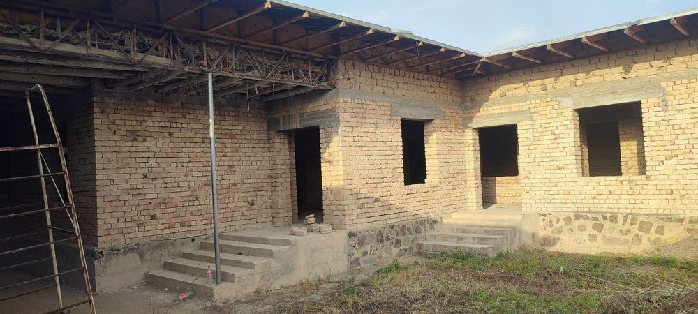 Уй сотилади шахар ичида