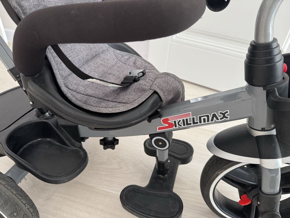 Трехколесный велосипед скилмакс