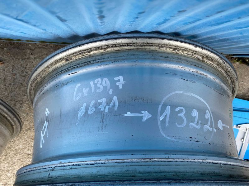 17 цола джанти Мицубиши Л200 6х139,7мм/67,1мм - Оферта (1322)