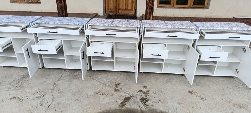 Гладильные доски и шкаф. Дазмол подставка. Gladilnaya doska shkaf