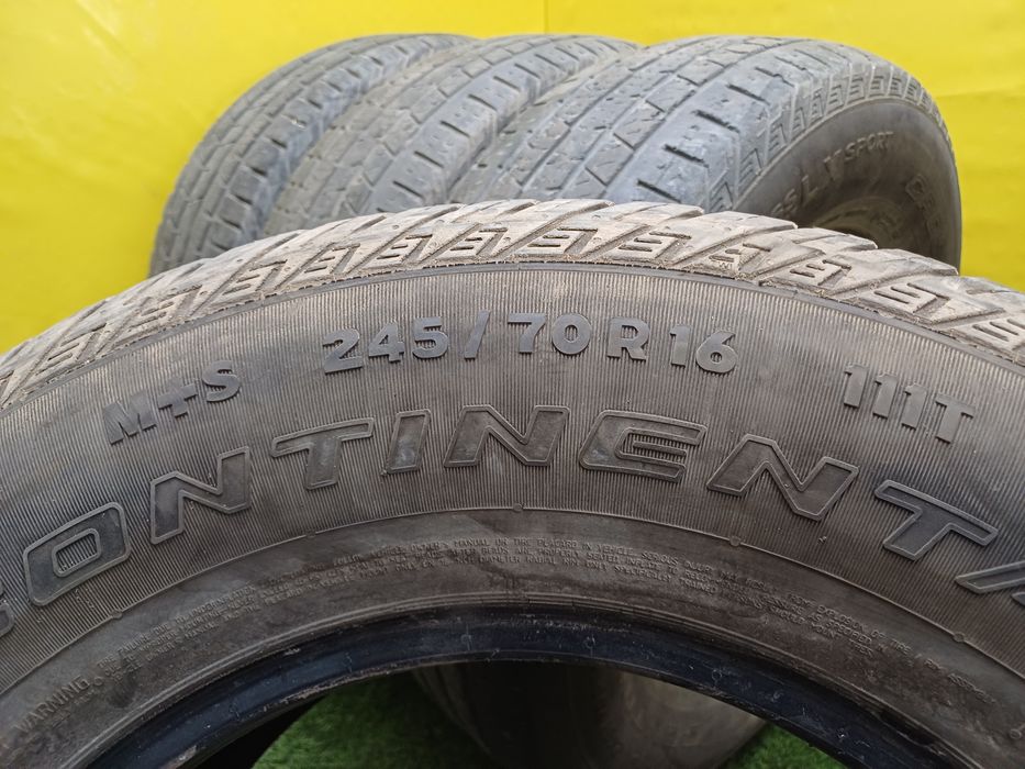 Шины 245/70 R16 Continental комплект.