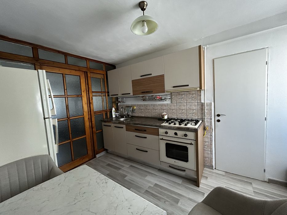 Apartament 4 camere
