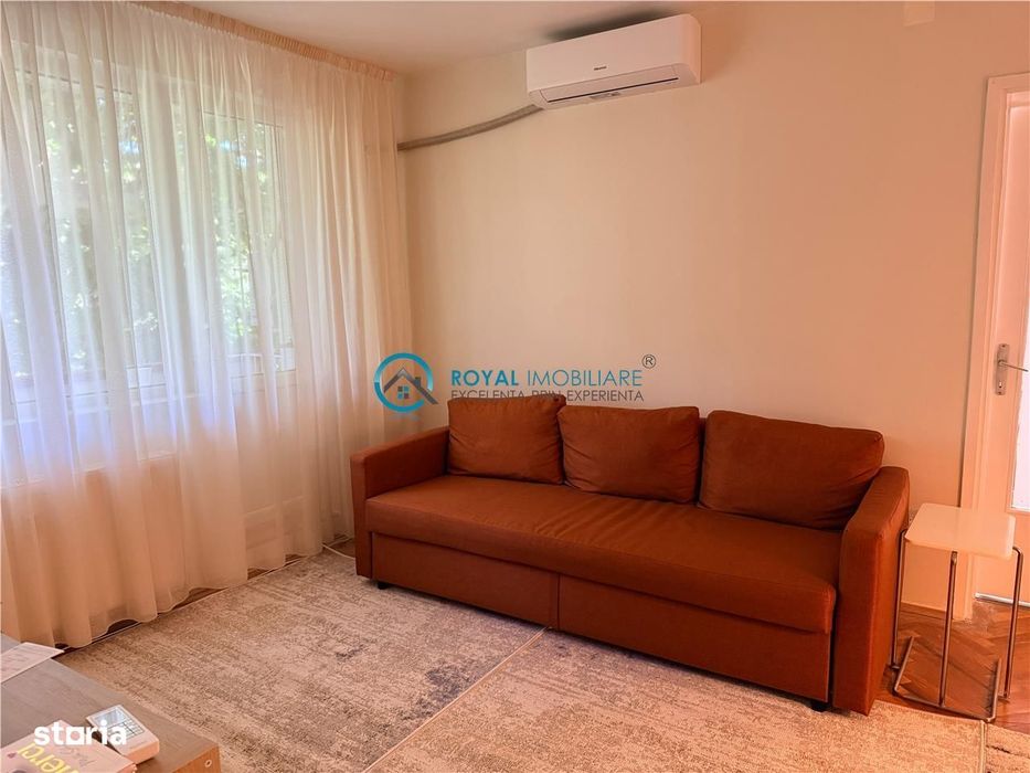 Royal Imobiliare - Inchiriere apartament 3 camere zona Democratiei