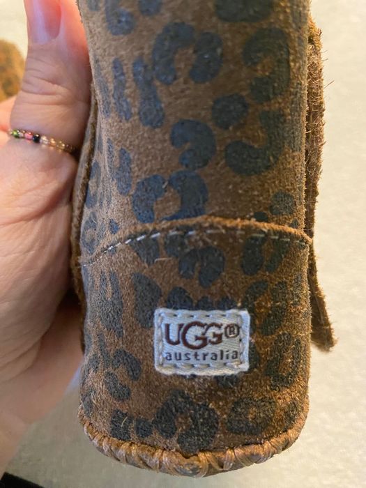Бебешки ботушки UGG Baby Cassie Leopardo 18 номер 6-12 месеца