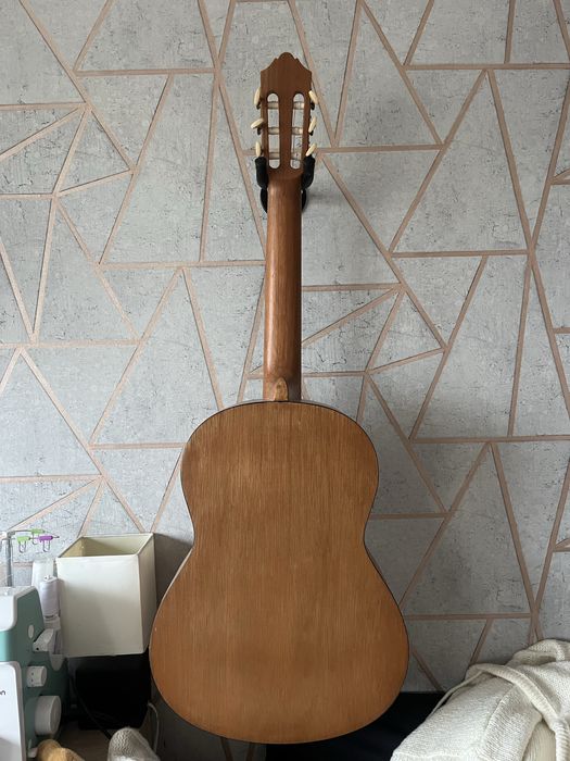 Китара Yamaha C30M