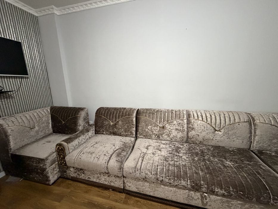 Диван   угловой   продам
