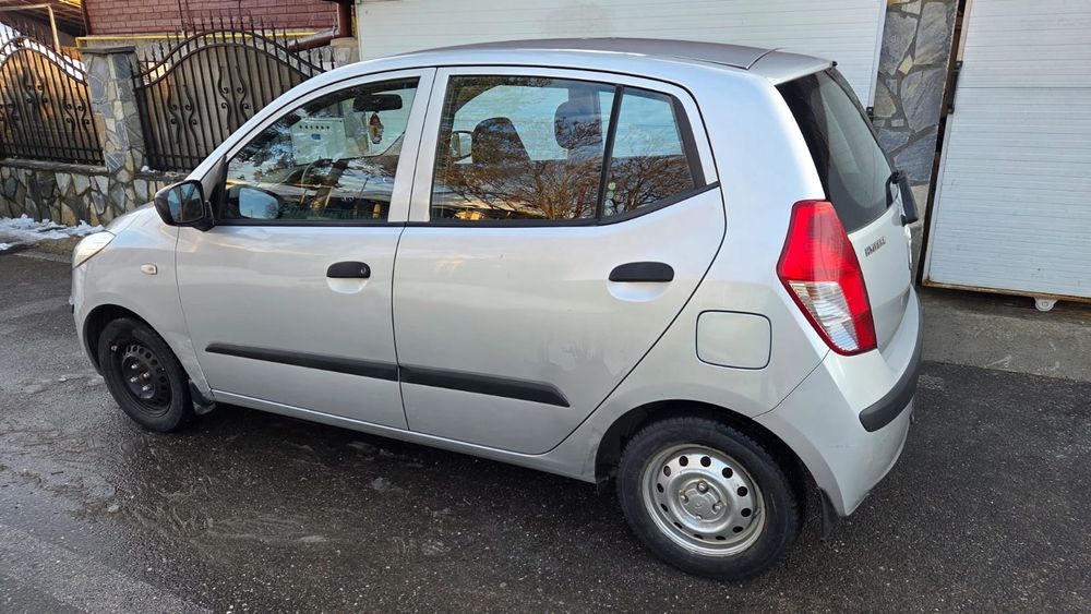 Hyundai i10 1.2 benzina 4 pistoane, consum mic, taxe mici, 120000reali