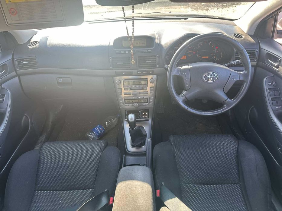 На Части Toyota Avensis 2.0 vvt-i 147 к.с ръчна 2005г
