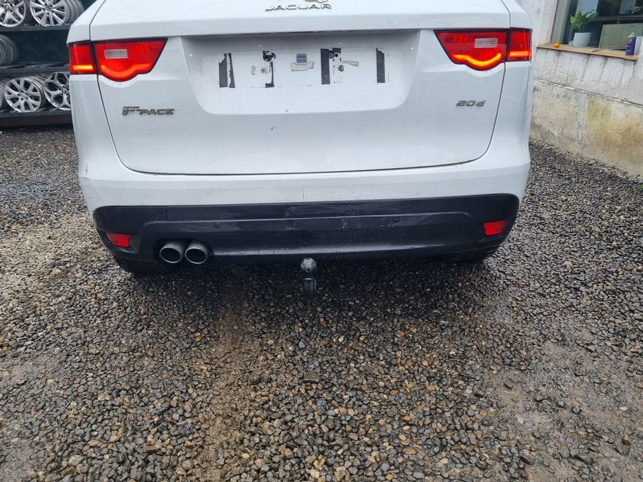 Haion Cu Luneta Jaguar F - Pace - SUV 4 Usi ALB (1141)