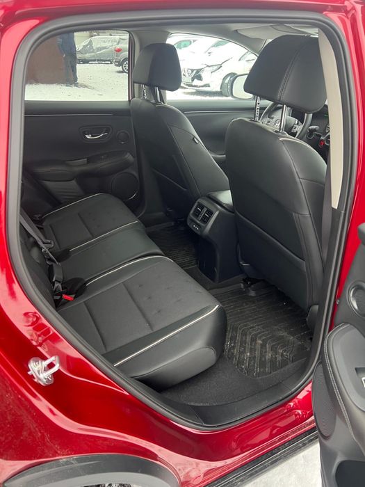 Honda ZRV 3029 km, decembrie 2025, hibrid, avariat, AVARIATE