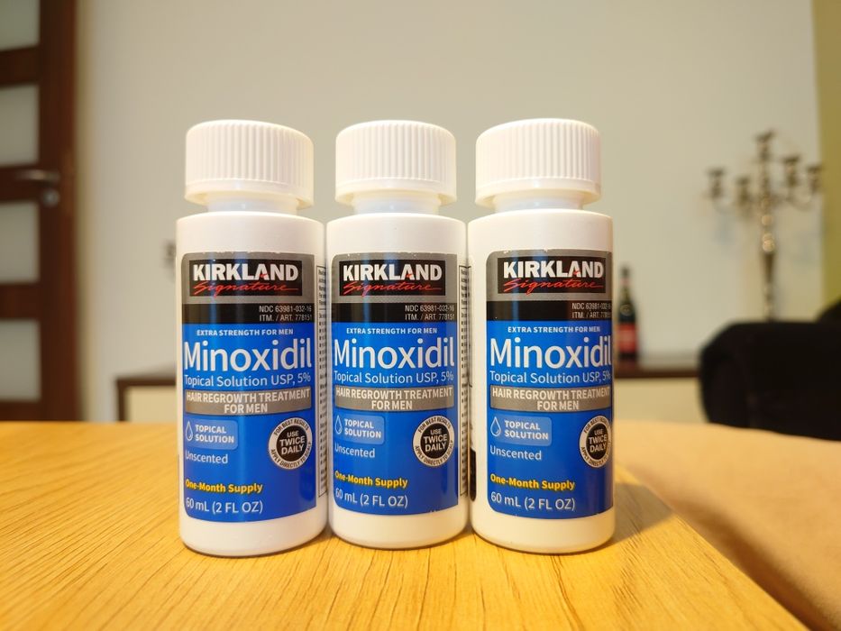 Minoxidil 5% Kirkland, origine SUA, 3 flacoane, 60ml per buc.