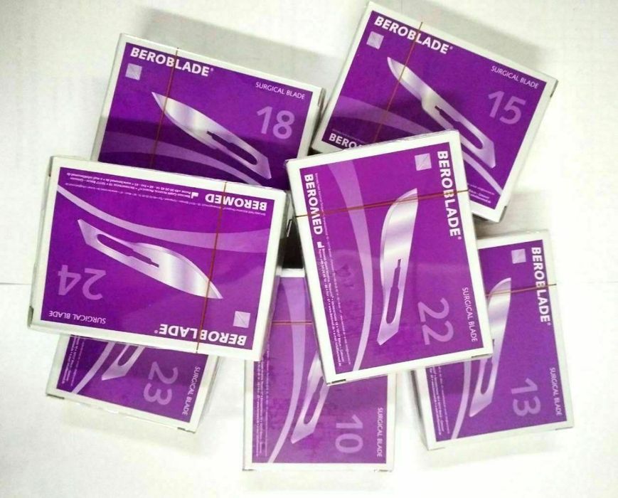 Скальпель медицинский