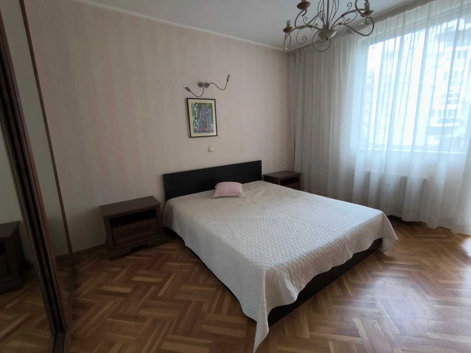 Дава се под наем Тристаен апартамент в Пловдив, Тракия - 110 кв.м за 528.36 € - Снимка #7
