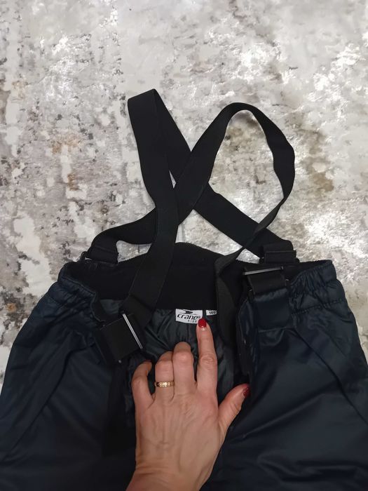 Pantaloni iarna, schi marimea 134 / 140