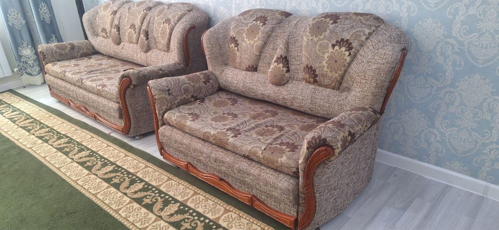 Продажа 2-х диванов