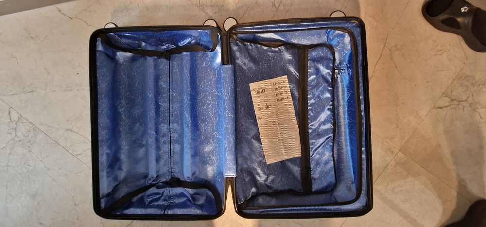 Черен ноември!КУФАР С КОЛЕЛЦА NASA, ултра лек, поликарбонат, размер М