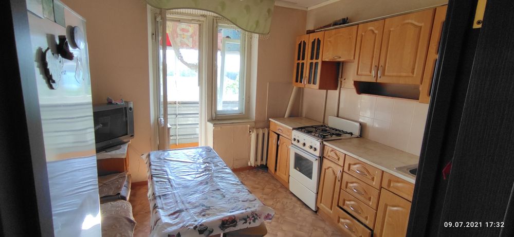 Сдам двушку микрорайон Строитель