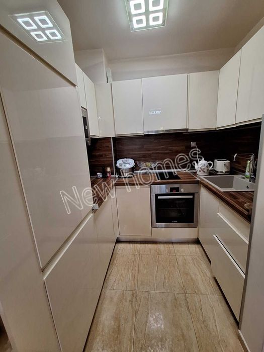 Продава се Двустаен апартамент в Пловдив, Каменица 1 - 73 кв.м за 1781 €/кв.м - Снимка #3