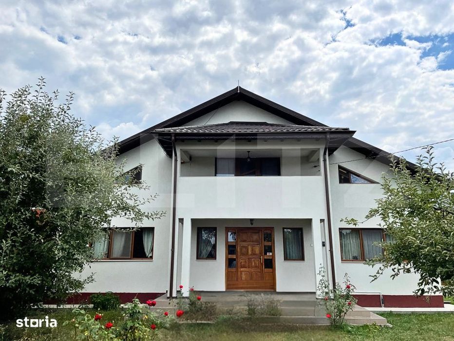 Casa cu 3000 mp Teren si Livada In Dumbrava - Sos. Principala -- 5 Min