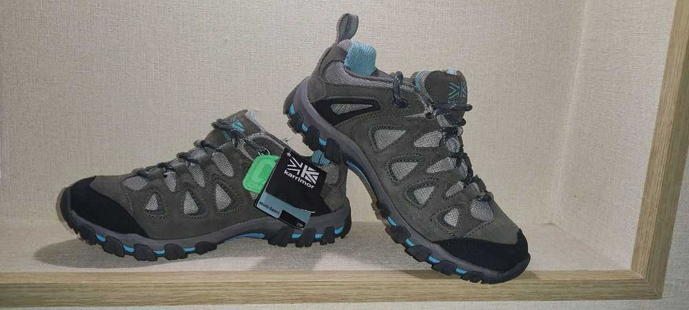 Продам кроссовки трекинговые  karrimor