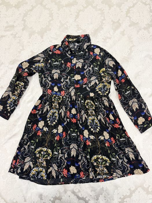 Все платья по 2000 тг