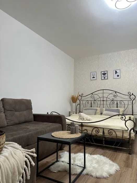 Квартира посуточно 6мкр