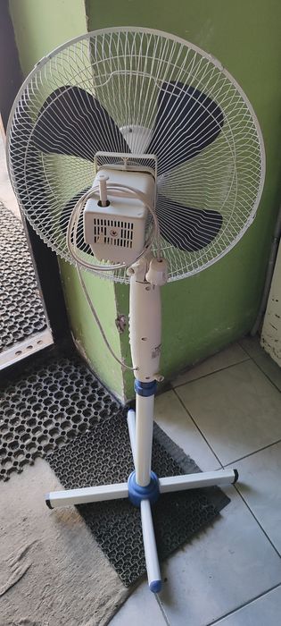 Вентилятор бытовой.