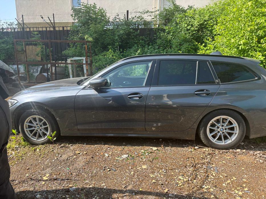 BMW 318d G21 БМВ