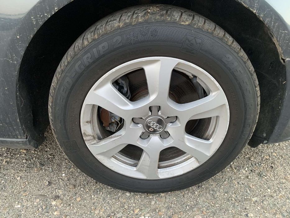 Ауди А4 Б8 2.0 тди  2010год на части