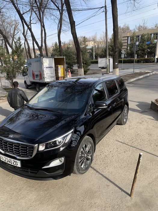 Поездка по Узбекистан автомобиль кия карнивал