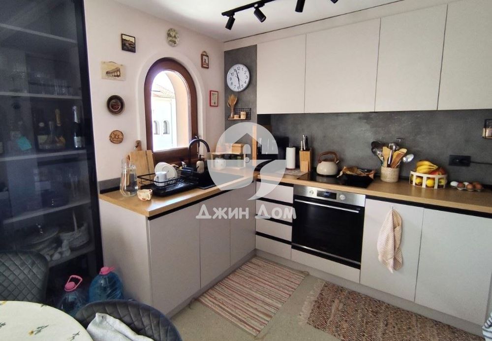 Продава се Четиристаен апартамент в с. Кошарица, Област Бургас - 153 кв.м за 583 €/кв.м - Снимка #5