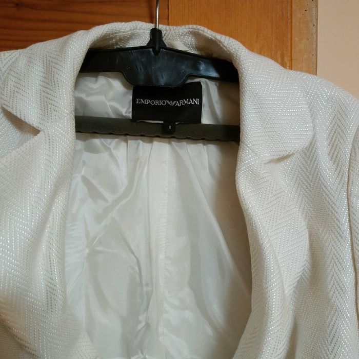 Четири маркови дамски официални костюма Armani, Benetton, Moschino, Elizabeth