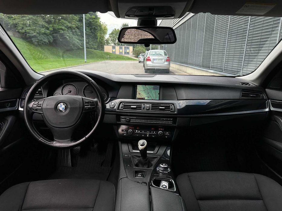 BMW 520 diesel F10 2011 accept variante !