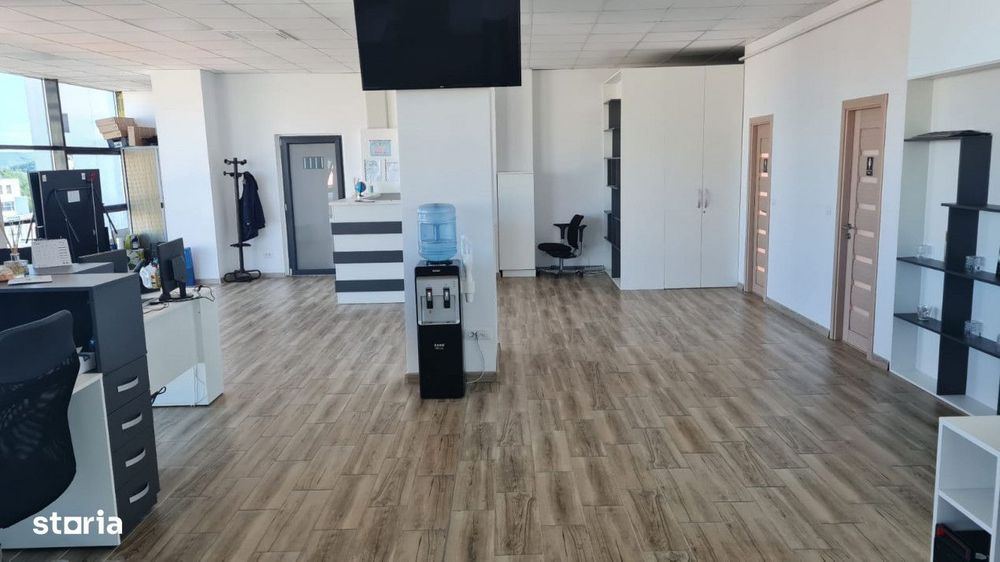 Spatiu birouri modern – 160 mp | Cladire centrala | Open space flexi