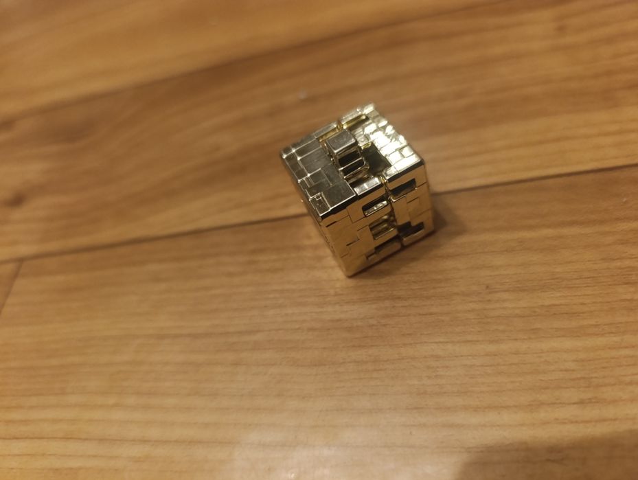 Minecraft: Редкий Золотой Блок (Kinder JOY)