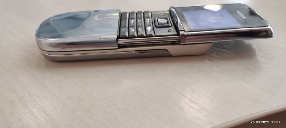 Nokia 8800 sirocco