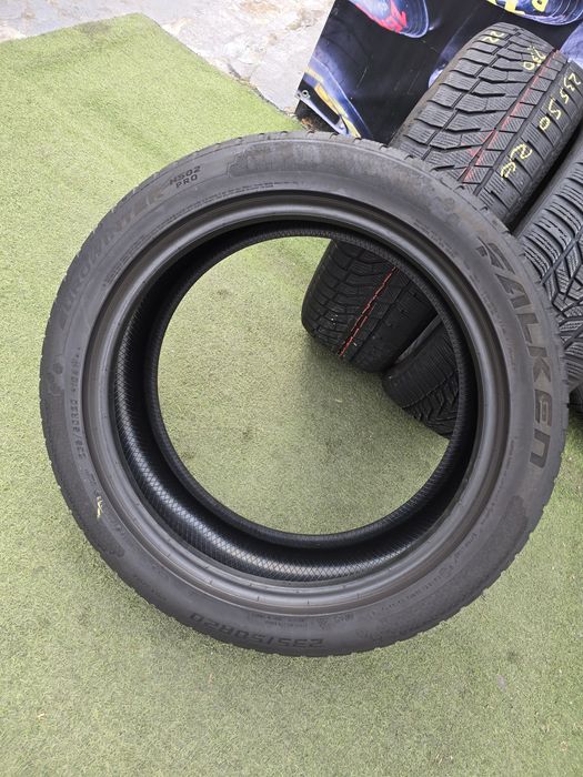 235.50.20 2x hankook 2x falken m+s