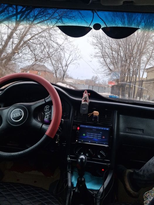 Продам ауди Б4,газ бензин