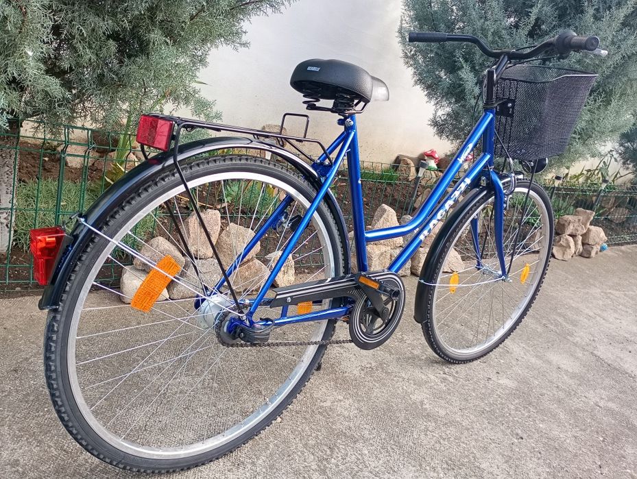Vând bicicletă damă RAGAZZI,cu 7 vit Sachs,frână picior !