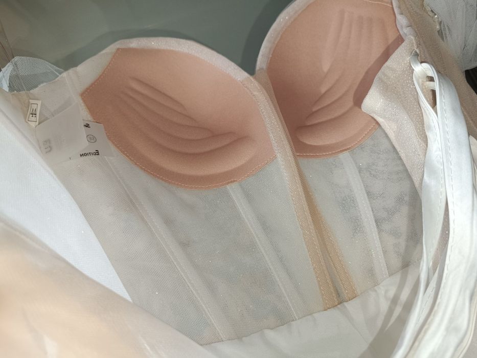 Rochie de mireasă mărimea 44 potrivită pentru XS-S-M