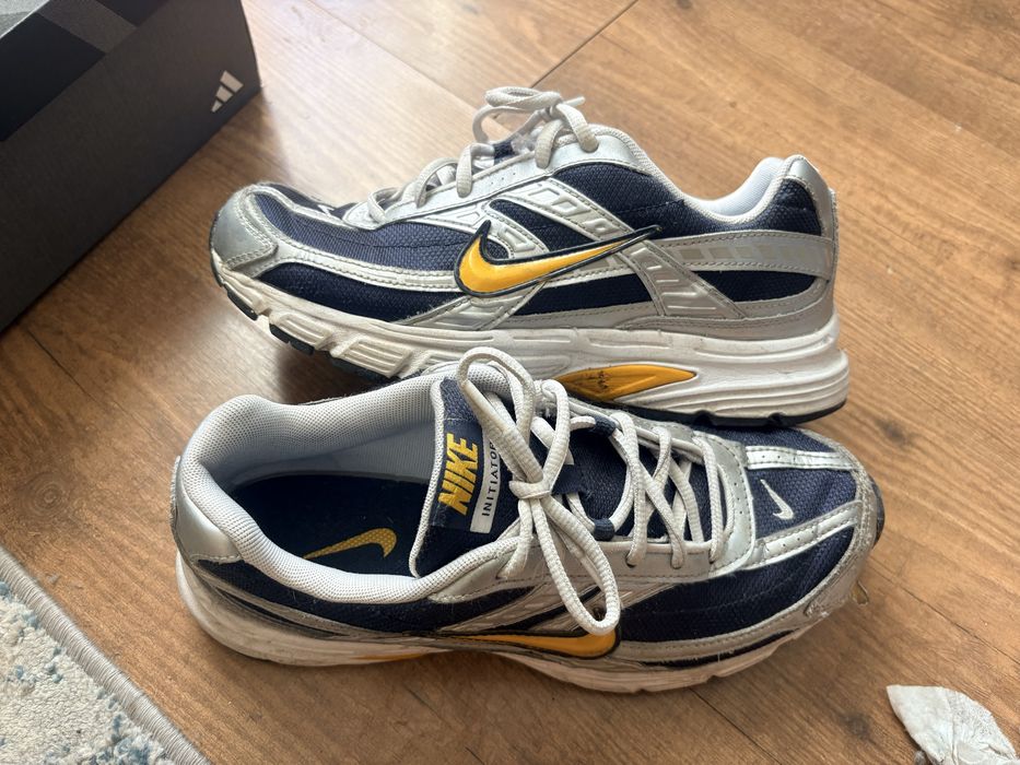 Оригинални маратонки Nike initiator