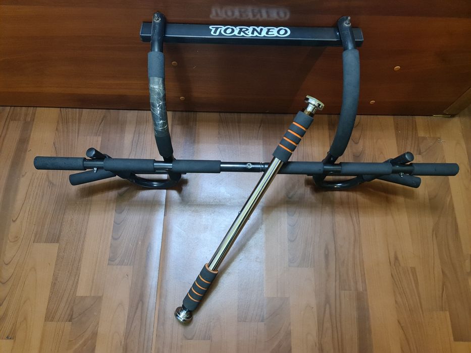 Турник в дверной проём