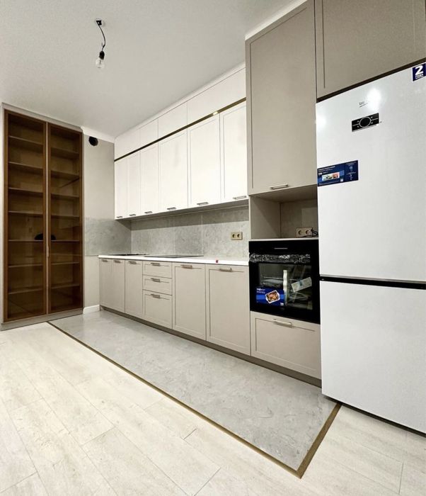 Кухня шкаф комод