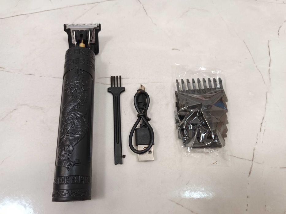 Машинка за подстригване Dragon + аксесоари,акумулаторна машинка Дракон