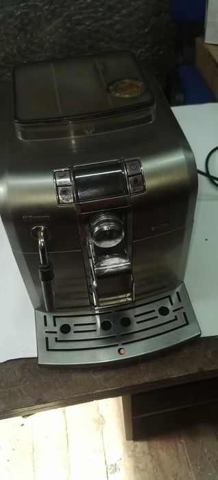 Кафе машина саеко Синтия