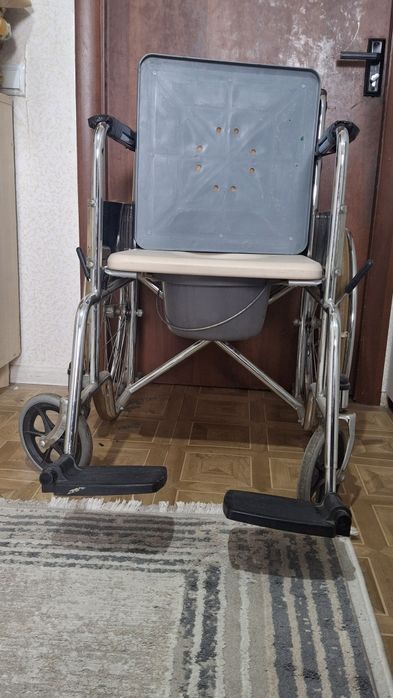 Инвалидная коляска