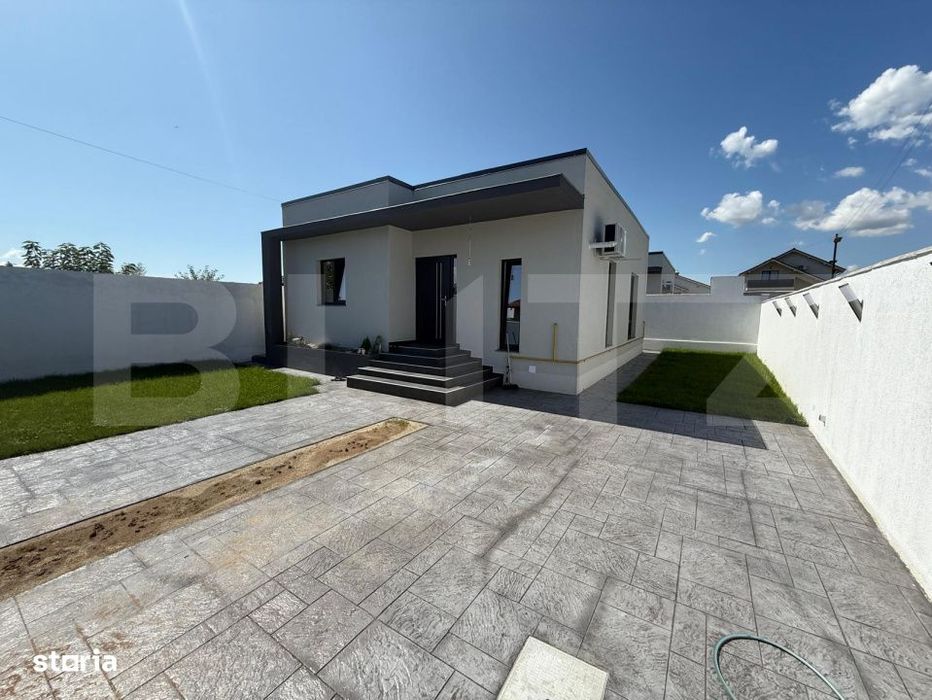 Casa parter, 65 mp utili, 220 mp teren, zona Damila