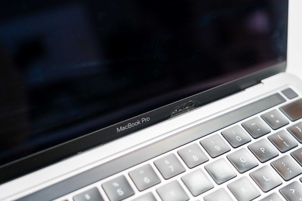 Apple MacBook Pro 13 13.3” – M1, 16GB RAM, 256GB SSD, Space Gray, INT