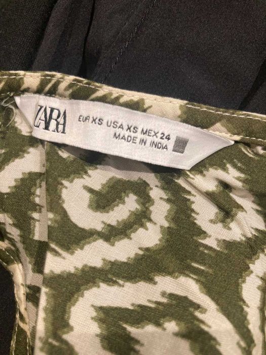Zara Платье миди с принтом