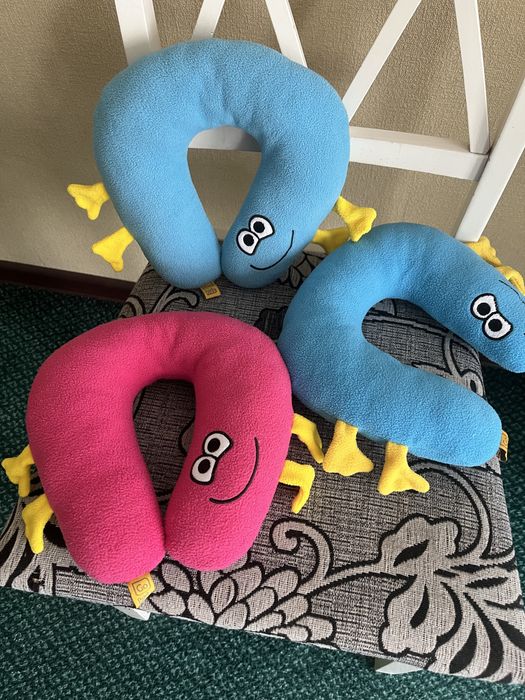 Надувная подушка для путешествий.